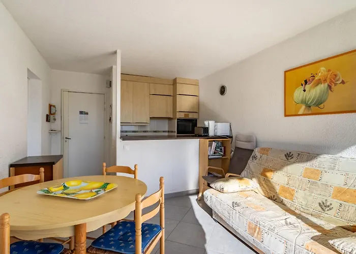 Apartamento Les Pescadieres-3 By Interhome Le Lavandou