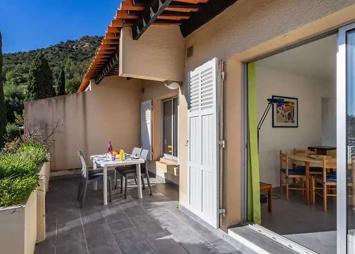 Apartman Les Pescadieres-3 By Interhome Le Lavandou